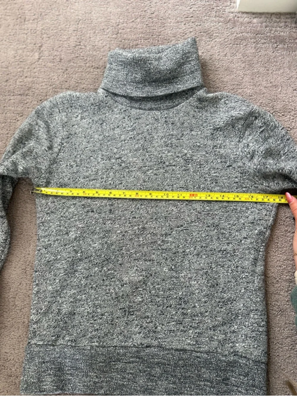 J. Crew Marled Gray Turtleneck Sweater Cozy Knit Ribbed Trim Neutral Size XS